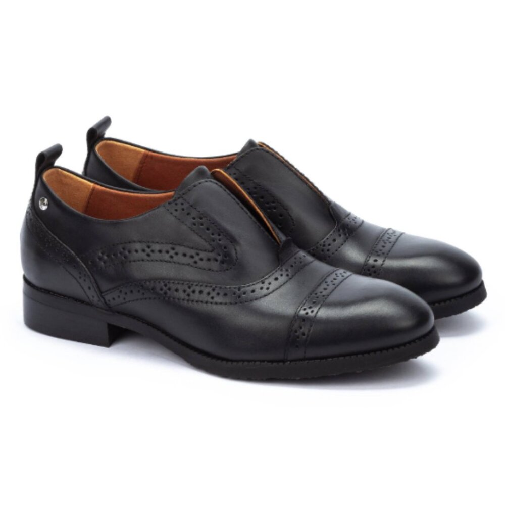 Pikolinos slip on leather oxfords W41 black